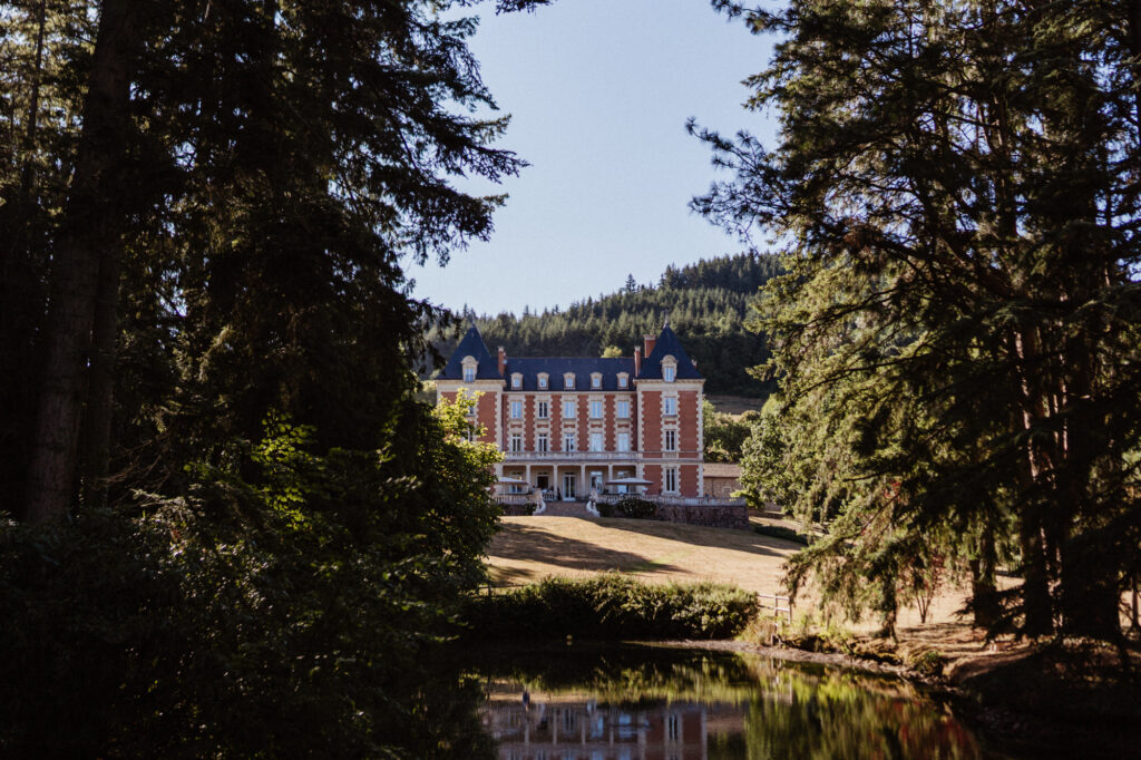 How to plan a luxury wedding in France: the complete guide for international couples